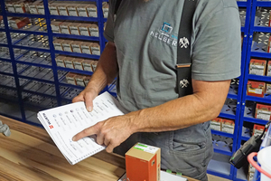  Die Nachbestellung von Produkten ist einfach mithilfe eines Barcode-Katalogs von Würth möglich 