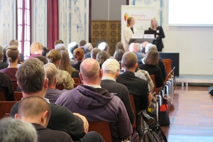  Auf der Effizienztagung wird es zahlreiche Fachvorträge zu klimafreundlichen, energieeffizienten und kreislaufgerechten Lösungen für den Gebäudebestand geben 