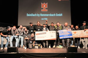  Das Team von Deindach by Hemmersbach hat beim Deutschen Dachpreis „Dachkrone“ 2024 in der Rubrik „Bester digitaler Betrieb“ den zweiten Platz belegt 