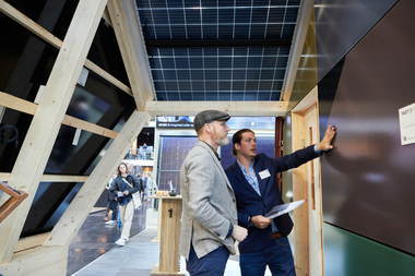 BAU23_sr_Festool_Saege_Daemmstoff_Foto_Messe_Muenchen.jpg