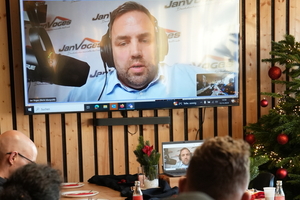 Jan Voges, Dachdeckermeister und Vizepräsident des ZVDH, war per Videochat zum Netzwerktreffen zugeschaltet und hielt einen Impulsvortrag 