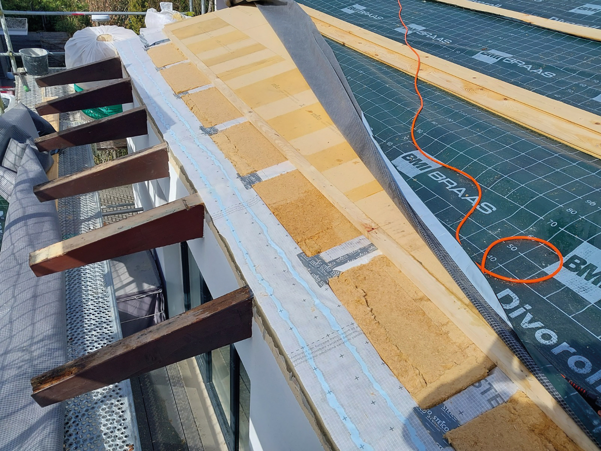 Aufsparrendaemmung_Holzfaserdaemmplatten_Steico_Unterdeckbahn