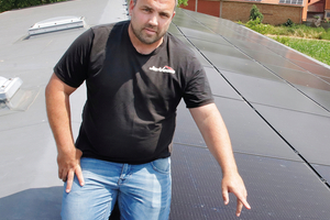  Die Planung und Installation von Photovoltaikanlagen ist eines der Geschäftsfelder von Jan Voges‘ Dachdeckermeisterbetrieb 
