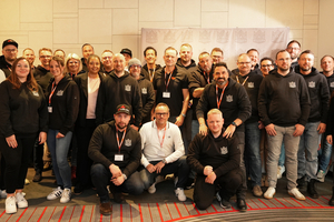  _Roofers_Club_Gruppenfoto_Berlin_Maerz_2025__c__Zuschnitt.jpg 