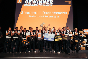  Die Zimmerei und Dachdeckerei Haberland Pechstein GmbH aus Potsdam belegte in der Kategorie „Nachhaltigstes Konzept“ den 1. Platz 