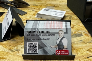  Bei Interesse an einem Praktikum in einer Dachdeckerei oder Spenglerei konnten die Schüler Kontakt zu Fabienne Ellermeier und Marvin Bürger aufnehmen oder ein spezielles Kontaktformular auf der Prefa-Website ausfüllen 
