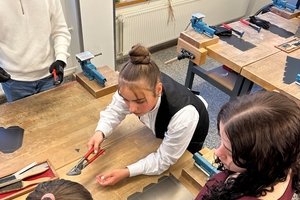  Fabienne Ellermeier möchte vor allem junge Frauen zu einer Ausbildung im Handwerk ermutigen 