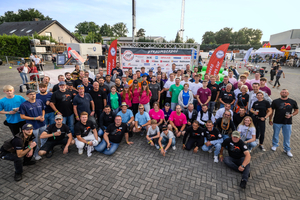  Zur zweiten Auflage des „Young Roofers &amp; Roofers Friends Cup” kamen viele Nachwuchstalente im Alter zwischen 15 und 21 Jahren und traten in verschiedenen Wettbewerben gegeneinander an 
