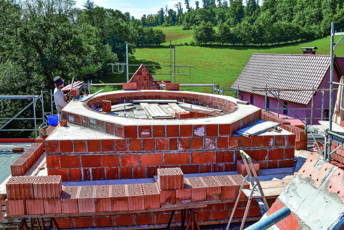 Ein Kirchturm für das Kloster Buchhagen - Mauerarbeiten am Vierlingsturm