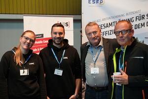  Die Partner und Förderer des Kongresses, unter anderem die Firma ABS Safety, werden in einer begleitenden Fachausstellung ihre Produkte und Systeme zur Absturzsicherung vorstellen 