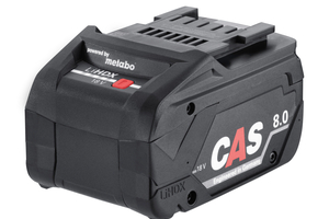  Der neue „CAS LiHDX” Akku mit Tabless-Technologie, der in den Naglern und Klammergeräten der Firma Beck einsetzbar ist, passt beispielsweise auch in Akkuschrauber von Metabo, Sägen von Mafell, Absauglösungen von Starmix oder Beleuchtungslösungen von Scangrip 