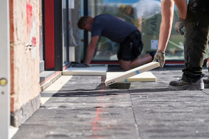  Verlegung der Gefälledämmung auf Vakuum-Paneelen 