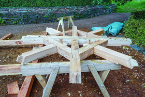  Abgebundenes Binderkreuz 