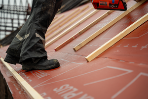 DELTA®-MAXX PLUS bietet durch die Reißfestigkeit eine erhöhte Durchsturzsicherheit.