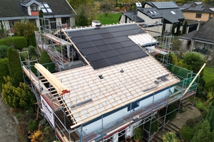  Installation dachintegrierte Solaranlage Wohnhaus Walter Schmidt Bedachungen 