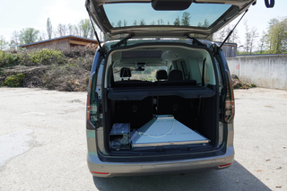 VW Caddy Transporter Laderaum