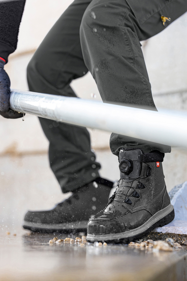 Sicherheitsschuhe „e.s. Woodside mid“ von Strauss 