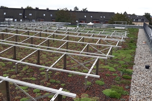  Solargrundrahmen mit Windverbaenden 