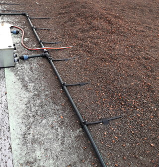 Tropfschlaeuche auf Aquafleece AF 300