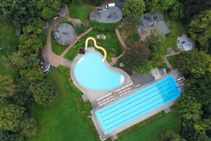  Das Freibad Welper steht wegen seiner geschwungenen Formen unter Denkmalschutz – eine Herausforderung bei der Sanierung der Becken 