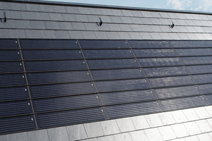  Die Systemdeckung basiert auf Rechteckschiefern und bietet weitgehend die Optik einer klassischen Rechteck-Doppeldeckung 