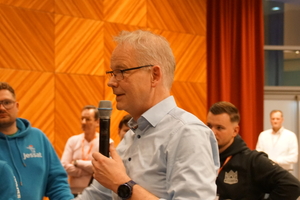  Carsten Knop, Herausgeber der FAZ, stellte sich der Diskussion über die Herausforderungen im Qualitätsjournalismus 