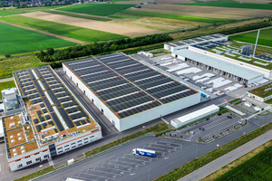  Das Bauder-Werk im österreichischen Bruck, hier aus der Luftperspektive, wurde in den vergangenen Jahren erweitert und vergrößert
 