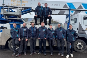  Meyendriesch-Dach Team Lkw-Autokran Bell-Leideneck 
