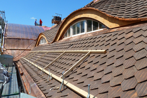  Innerhalb von zwei Monaten konnte die 650 m2 große Dachfläche mit einem modernen, leistungsfähigen Dachaufbau versehen werden   