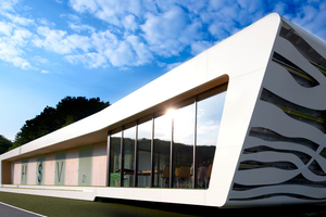  Formsinnige Baukunst fernab der Metropolen: „Das Sportheim Herschbach ist ein gebautes Bekenntnis zu formsinniger Architektur im ländlichen Raum“, sagt Matthias Roth, Schreinermeister im Außendienst des Bauzulieferers Inthermo  