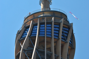  Ein weiterer Holzbaupreis wurde in der Kategorie Ingenieurholzbau für den Aussichtsturm Pyramidenkogel vergeben (siehe dazu auch den Artikel "Hölzerne Himmelsschraube" in dach+holzbau 8.2013)  