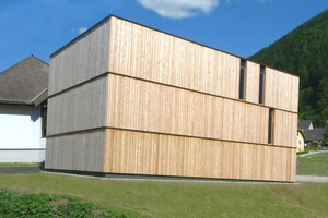  Eine Auszeichnung in der Kategorie Öffentliche Bauten erhielt das Geologie- und Alpinzentrum in&nbsp; Zell/Sele
 