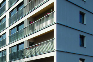  Energetische Optimierung, Fassadenmodernisierung und zugleich Wohnraumerweiterung: Die TES-Fassade transformiert Balkone in Wintergärten und Zwischenräume in Balkone 