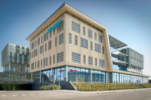 Bei C2C im Bauwesen werden die Baumaterialien in technischen Kreisläufen gehalten. Umgesetzt wurde das beim Park 20|20 in der Nähe von Amsterdam. Bis 2020 sollen dort 91 200 m2 Büroflächen entstehen 