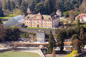  Der stilvolle Eingangsbereich des Restaurants Comturey lädt seine Gäste zum Verweilen ein Foto: Insel Mainau / PeterAllgaier 