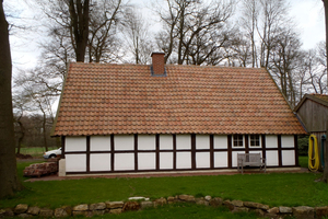  Das alte Backhaus dient nach der Sanierung dem örtlichen Kulturkreis als Treffpunkt Foto: Huckenbeck 