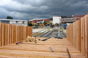  Baufortschritt: Die Montagezeit der Holzelemente war gering, etwa 2,5 TageFoto: K+U Plan- und Ingenieurgesellschaft 