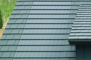  Vollständige Integration von Premium PV in die Dachfläche: Das PV Indach-System von Braas ist für viele verschiedene Dachstein-Modelle erhältlichFotos: Braas 