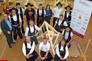  Die Zimmerer beim Wettbewerb in BiberachFoto: Holzbau Deutschland 