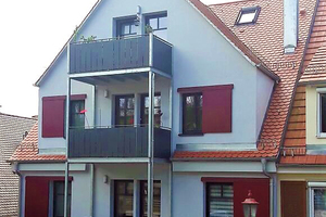  Zustand des Mehrfamilienhauses in der Rottenburger Altstadt vor und nach der Sanierung  Foto: Zimmerei Stopper  