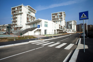  Der Wohnkomplex in der Via Cenni soll zum europäischen Aushängeschild für sozialen Wohnungsbau werden. 124 Wohnungen wurden errichtet und 6100 m3 BSP verbaut Foto: Service Legno 