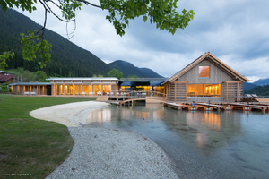  In der Kategorie Gewerbebauten wurde das "See Spa"-Hotelgebäude der Alpenzart Hotel GmbH mit einer Auszeichnung prämiert 
